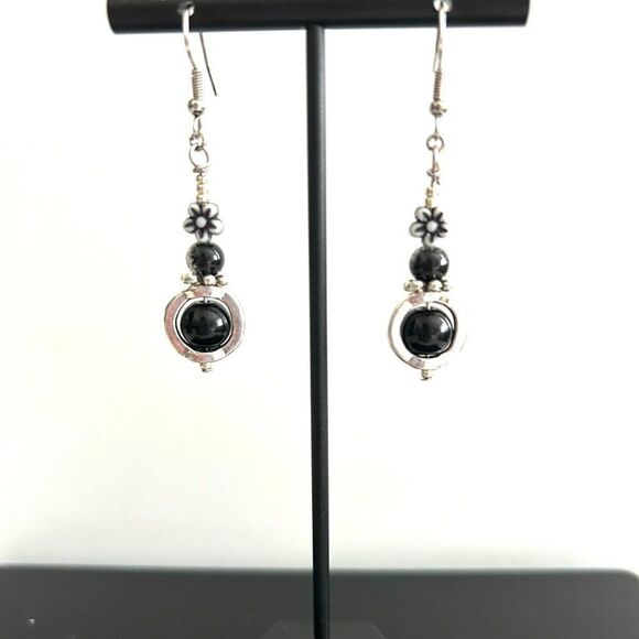 "Tokyo" 1.5" Dangle Mixed Beads Glass Metal Pressed Shape Black and Silver - Picture 1 of 1